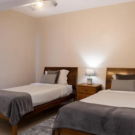 Relax Garden House By An Island Arco da Calheta (Madeira)