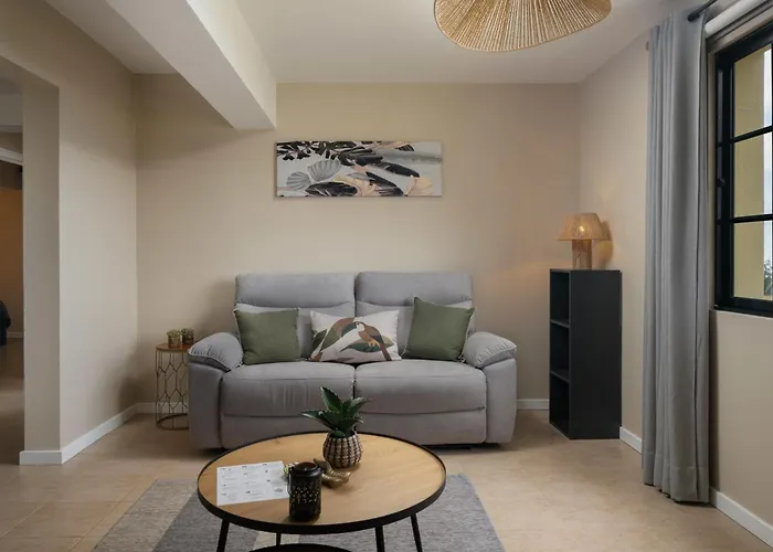 Relax Garden House By An Island 펜션 아르코다카헤타