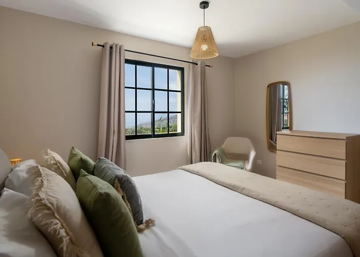 Relax Garden House By An Island * 아르코다카헤타