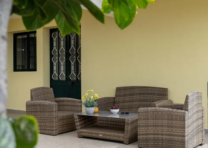 Relax Garden House By An Island 別荘